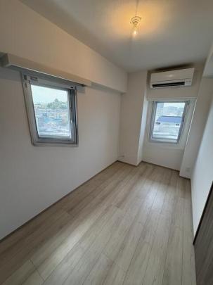 �G�A�R������