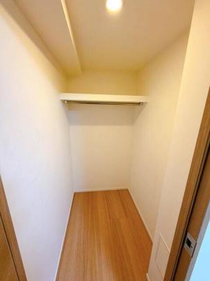 �N���[�[�b�g����I