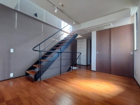 10�K7.0���m��