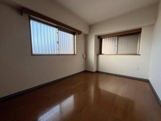 �쐼�����ł�