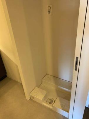 �N���[�[�b�g����I