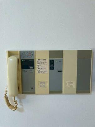 �C���^�[�z���t��