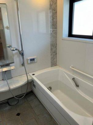 ���������@����