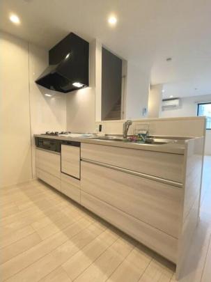 �l�C�̃V�X�e���L�b�`���ł�