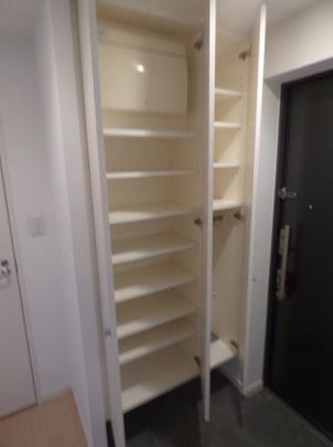 シューズボックス