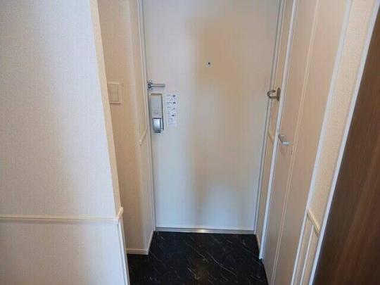 ���փX�y�[�X