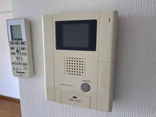 ���j�^�t���C���^�[�z���ł�