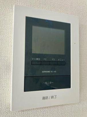 ���j�^�[�t���C���^�[�z���ł�