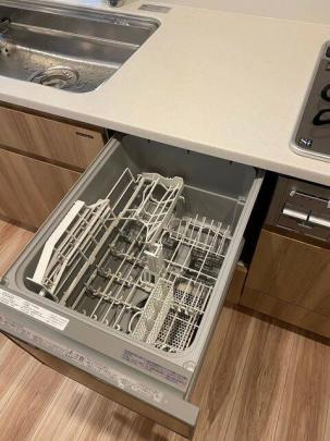 �H���L��