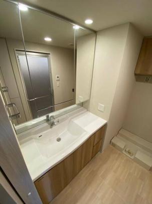 ���ʉ��ϑ�