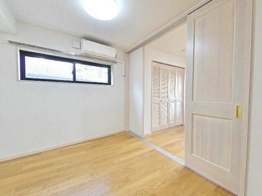 �t���[�����O