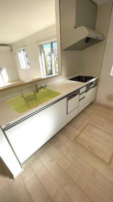 �V�X�e���L�b�`��