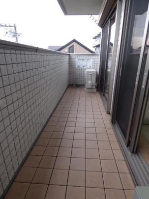 �o���R�j�[�L��