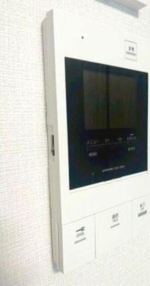 ���j�^�[�t���C���^�[�z��