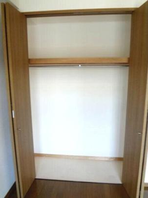 �N���[�[�b�g�L��