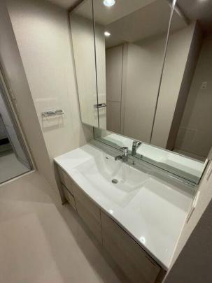 ���ʉ��ϑ�