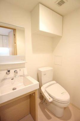 人気な独立洗面台です