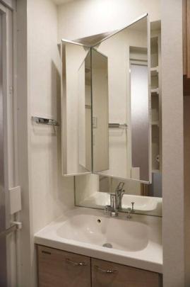 ���ʉ��ϑ�