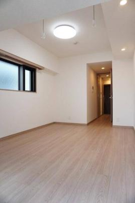 �t���[�����O