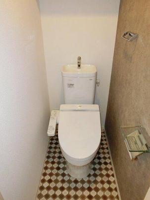 ���������@����