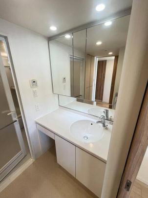 ���ʉ��ϑ�