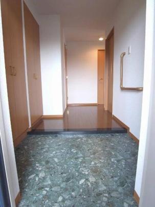 �G�A�R������