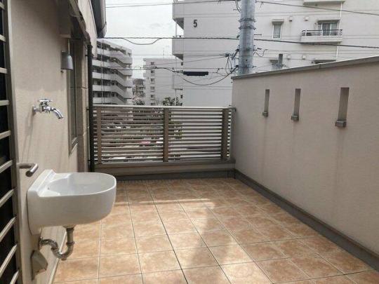 �G�A�R������