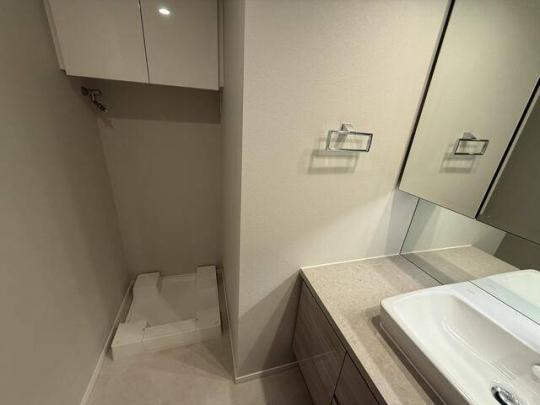 �N���[�[�b�g����I