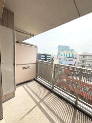 �o���R�j�[