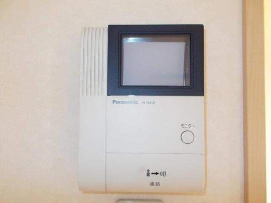 ���j�^�[�t���C���^�[�z��