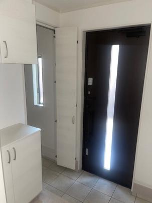 ���փX�y�[�X