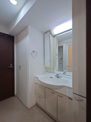 �L�b�`�������ւƌq����2WAY����