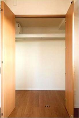 �N���[�[�b�g�L��