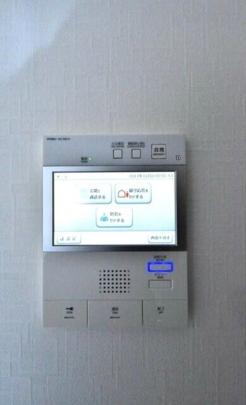 ���j�^�[�t���C���^�[�z��