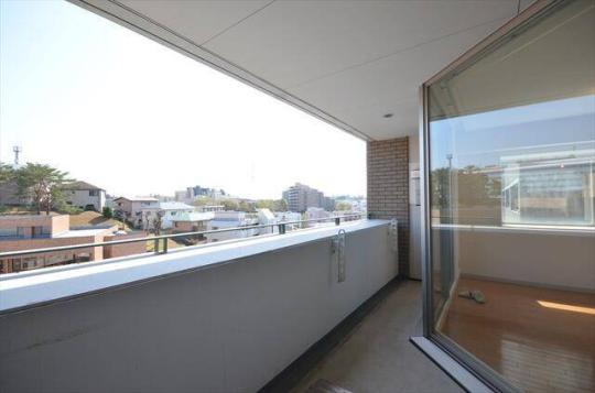 �o���R�j�[�L��