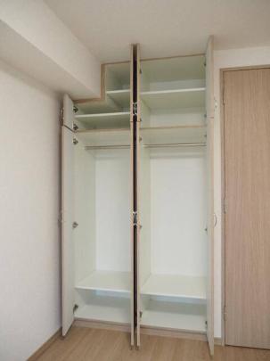 �N���[�[�b�g�L��