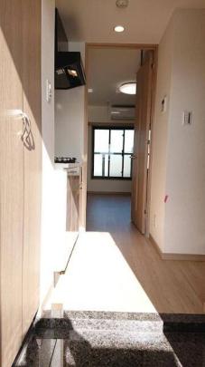 ���փX�y�[�X