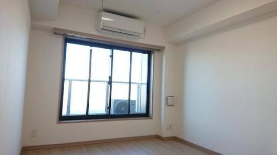 �G�A�R���L��