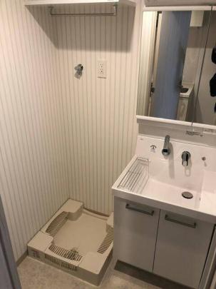 �Ɨ����ʑ�