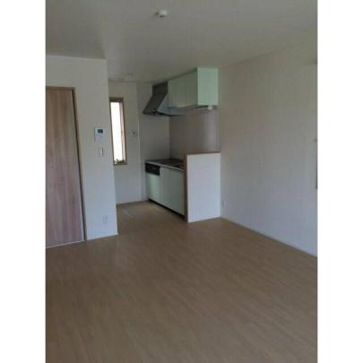 ���r���O