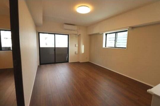 �G�A�R���t���ł�