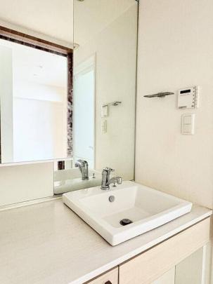 ���ʉ��ϑ�