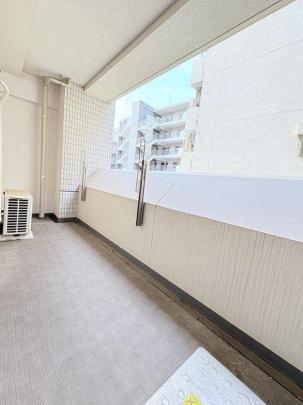 �o���R�j�[�L��