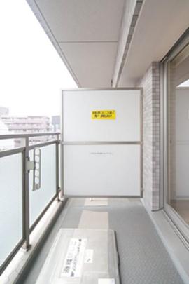 �o���R�j�[