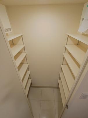 �V���[�Y�C���N���[�[�b�g