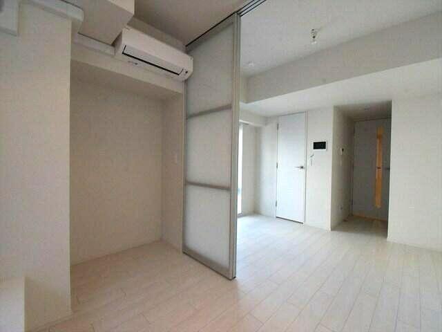ラクレイス横濱関内 部屋画像