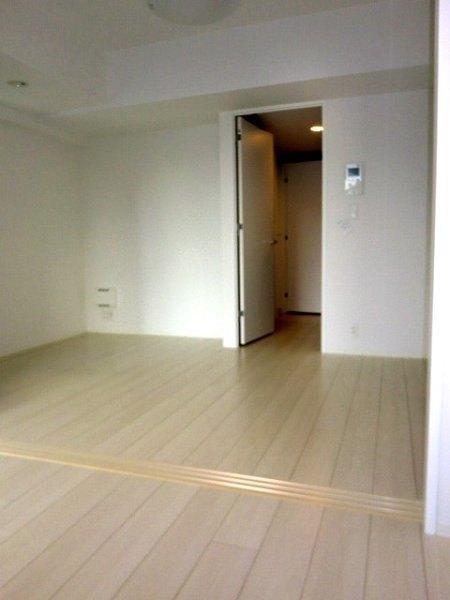 ZOOM横浜SQUARE 部屋画像