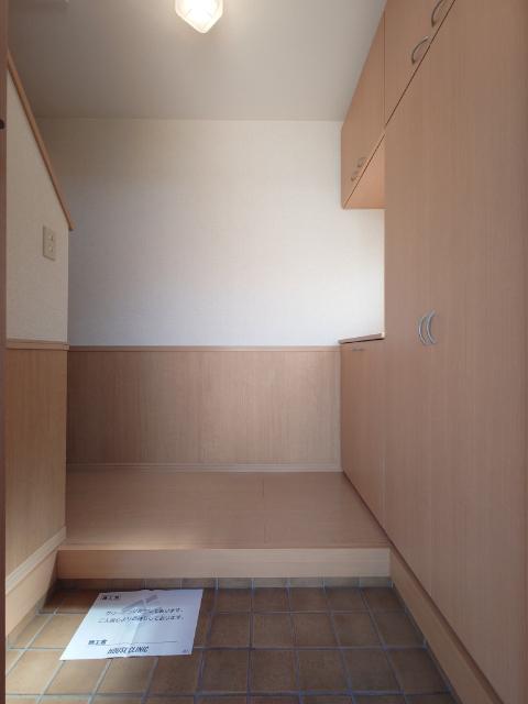 プロイド中央F棟 部屋画像