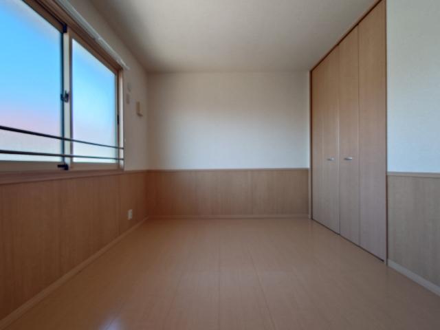 プロイド中央F棟 部屋画像