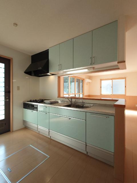 プロイド中央F棟 部屋画像